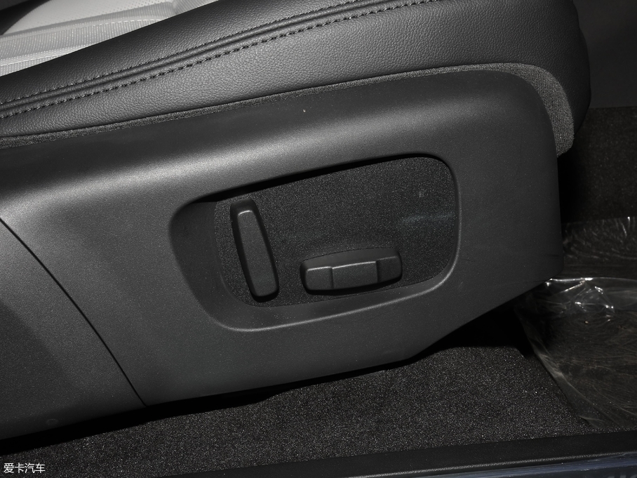 2020٘O 249PS R-DYNAMIC S \(yn)(dng)