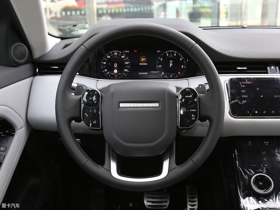 2020٘O 249PS R-DYNAMIC S \Ӱ