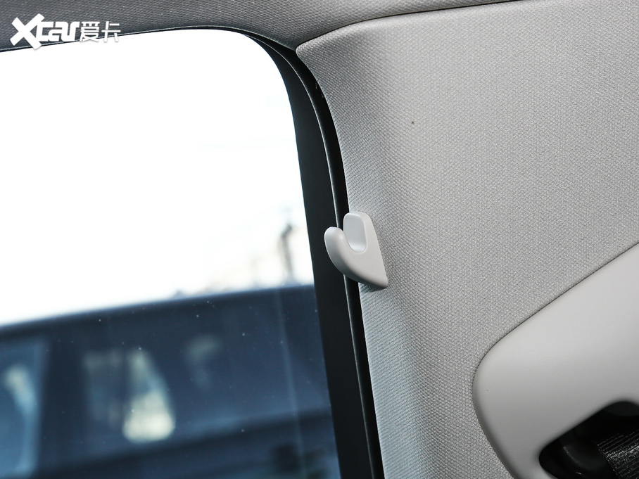 2020٘O 249PS R-DYNAMIC S װl\Ӷư