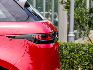 2020249PS R-DYNAMIC HSE Aư ^