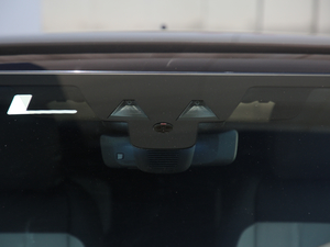 2020249PS R-DYNAMIC SE \ӿƼư ^