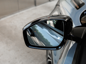 2020249PS R-DYNAMIC SE \ӿƼư ^