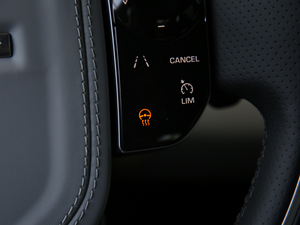 2020249PS R-DYNAMIC SE \ӿƼư п؅^(q)