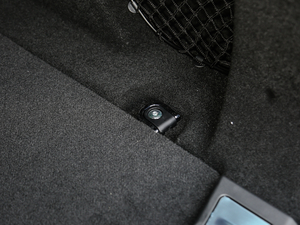 2020249PS R-DYNAMIC SE \ӿƼ g