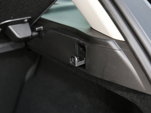 2020249PS R-DYNAMIC SE \ӿƼ g