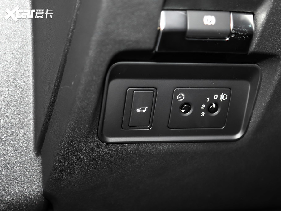 2020l(f)F(xin)\Ӱ 200PS ͥ