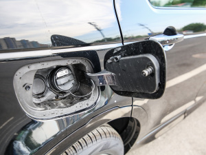2021款P300e 性能科技版 细节外观