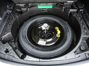 2021款P300e 性能科技版 其它