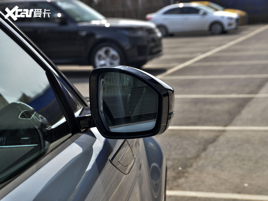 2021٘O 249PS R-DYNAMIC S ׺\Ӱ