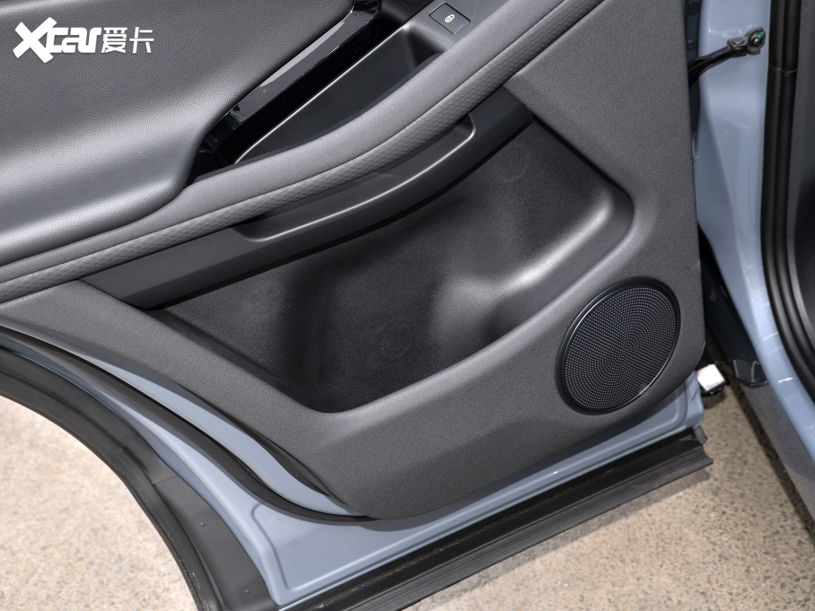 2021٘O 249PS R-DYNAMIC S ׺\Ӱ