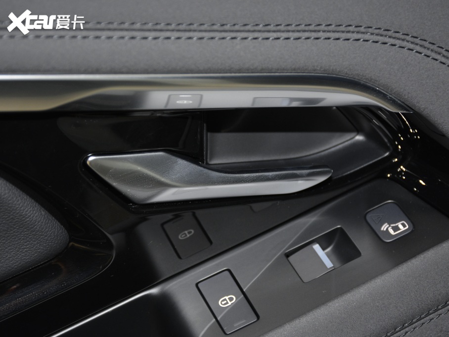 2021٘O 249PS R-DYNAMIC S ׺\ӿƼ 