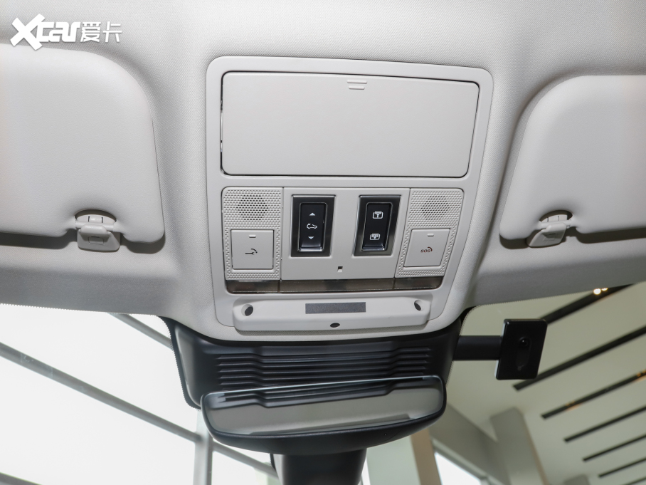 2021٘O OL 200PS Ӣ