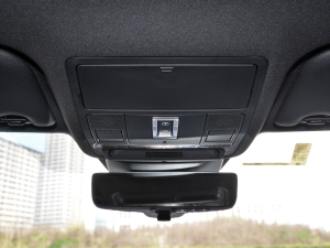 2021249PS R-DYNAMIC S ׺\Ӱ g