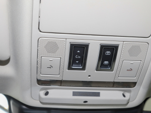 2021OL 200PS Ӣ п؅^