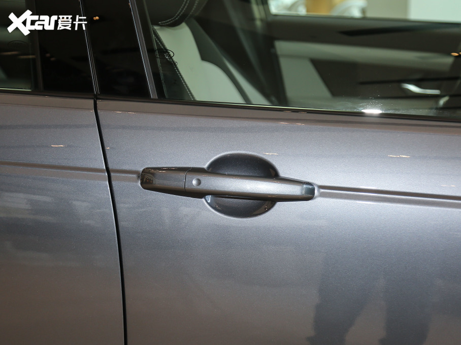 2021l(f)F(xin)\Ӱ 249PS R-Dynamic SE ܿƼ 5