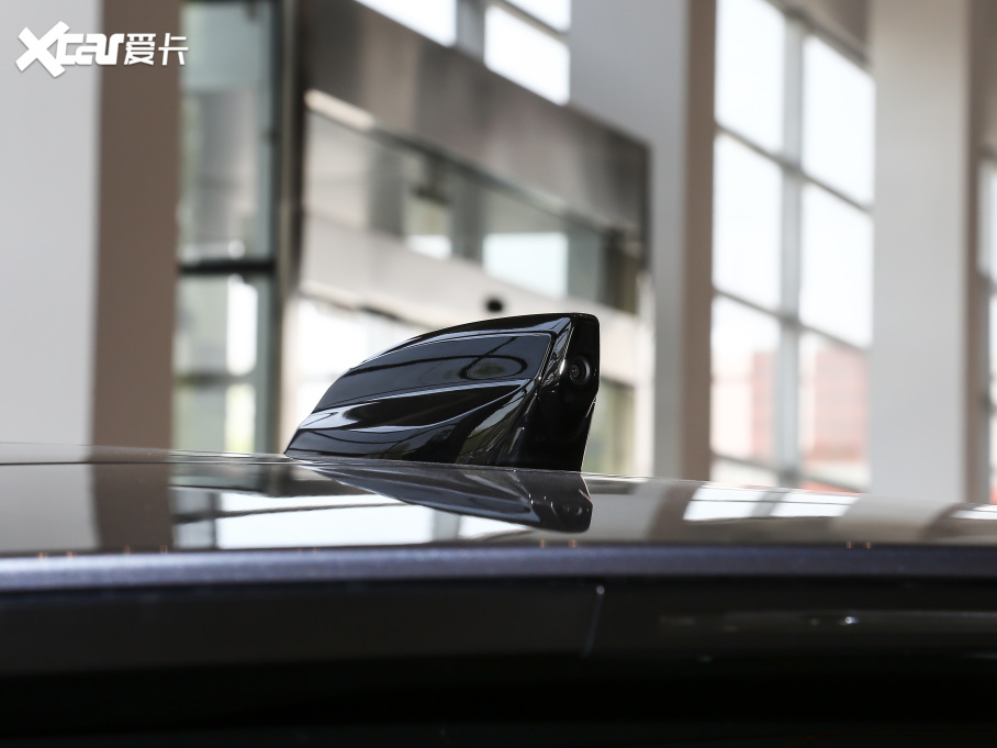 2021l(f)F(xin)\Ӱ 249PS R-Dynamic SE ܿƼ 5