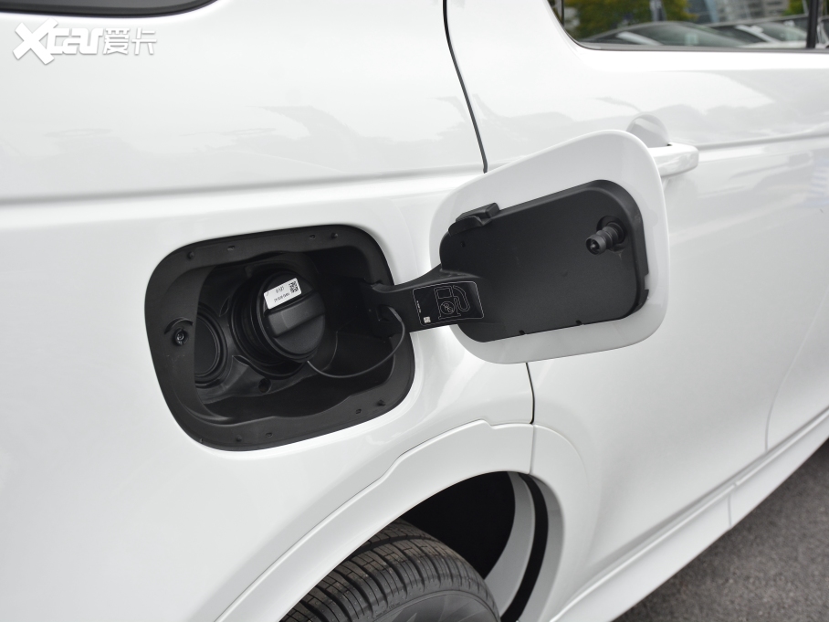 2021lF\Ӱ 249PS R-Dynamic S ܰ