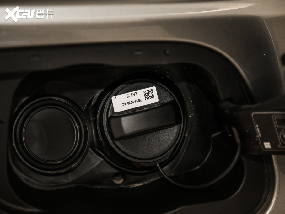 2021lF\Ӱ 249PS R-Dynamic HSE Aư