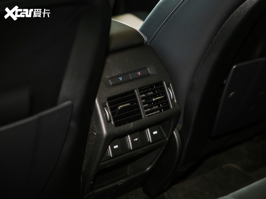 2021lF\Ӱ 249PS R-Dynamic HSE Aư