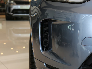 2021249PS R-Dynamic SE ܿƼ 5 ^