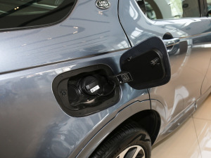 2021249PS R-Dynamic SE ܿƼ 5 w