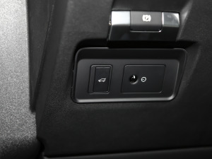 2021249PS R-Dynamic SE ܿƼ 5 g