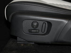 2021249PS R-Dynamic SE ܿƼ 5 {{