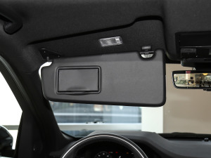 2021249PS R-Dynamic SE ܿƼ 5 ꖰ壨