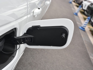 2021249PS R-Dynamic S ܰ ^