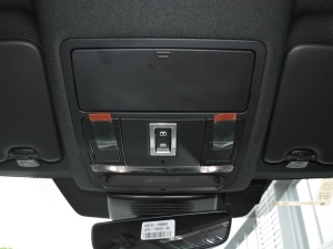 2021249PS R-Dynamic S ܰ g