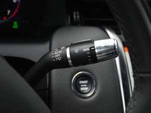 2021249PS R-Dynamic S ܰ п؅^