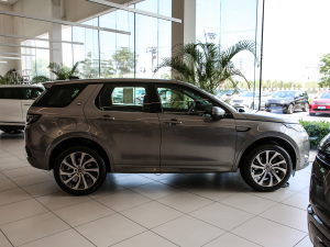 2021249PS R-Dynamic HSE Aư w^