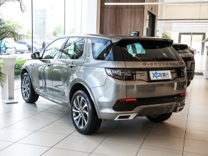 2021249PS R-Dynamic HSE Aư w^