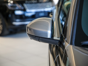 2021249PS R-Dynamic HSE Aư (x)(ji)^