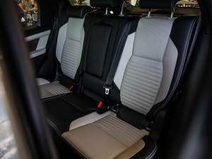 2021249PS R-Dynamic HSE Aư g