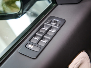 2021249PS R-Dynamic HSE Aư п؅^