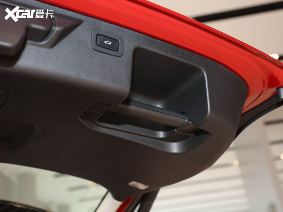 2022lF\Ӱ 249PS R-Dynamic SE ܿƼ 5