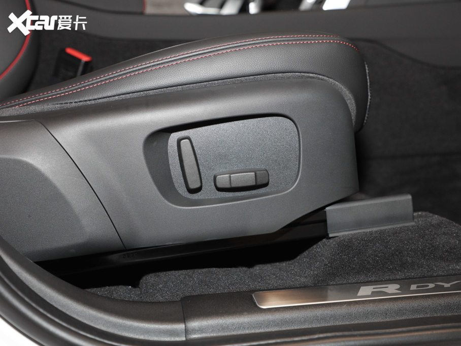 2022lF\Ӱ 249PS R-Dynamic S ܰ 5