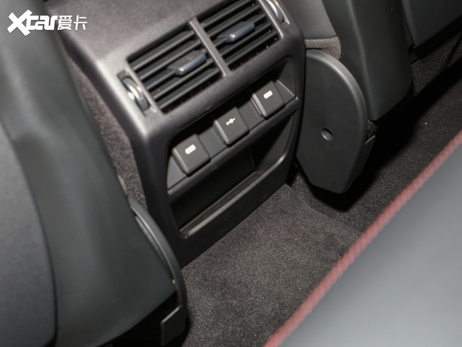 2022lF\Ӱ 249PS R-Dynamic S ܰ 5