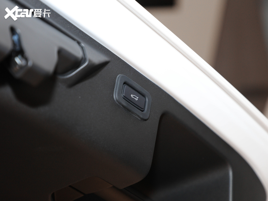 2022lF\Ӱ 249PS R-Dynamic S ܰ 5