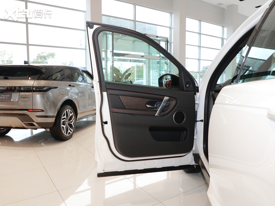 2022lF\Ӱ 249PS R-Dynamic S ܰ 5