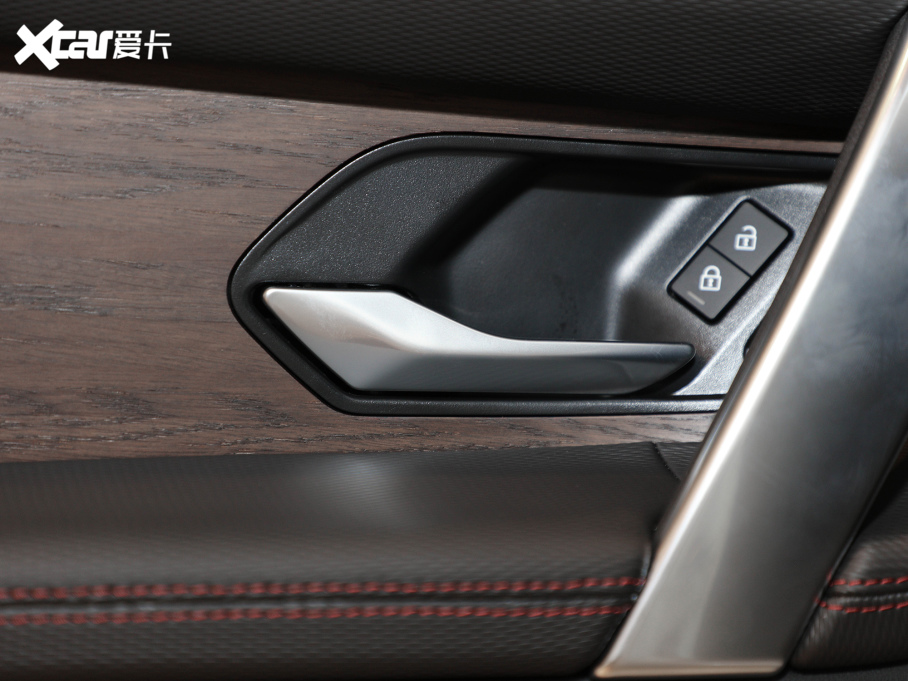 2022lF\Ӱ 249PS R-Dynamic S ܰ 5