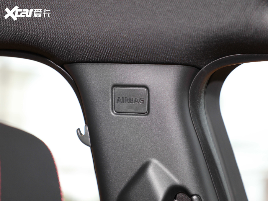 2022l(f)F(xin)\(yn)Ӱ 249PS R-Dynamic S ܰ 5