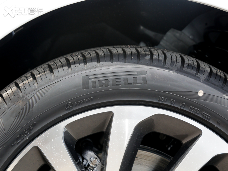 2022l(f)F(xin)\(yn)(dng) Ŀ 249PS R-Dynamic SE ܿƼ 5