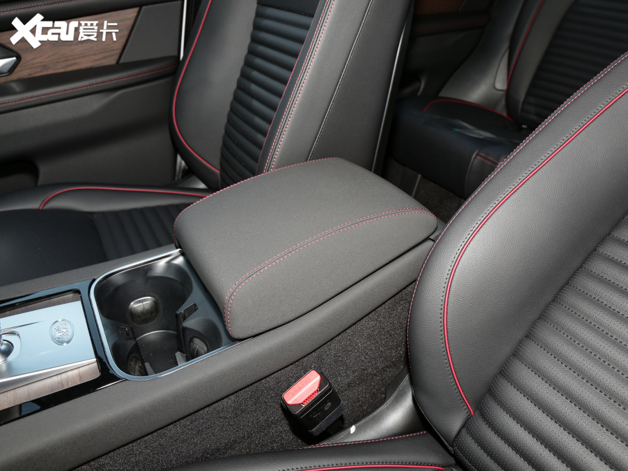 2022lF\Ӱ Ŀ 249PS R-Dynamic SE ܿƼ 5