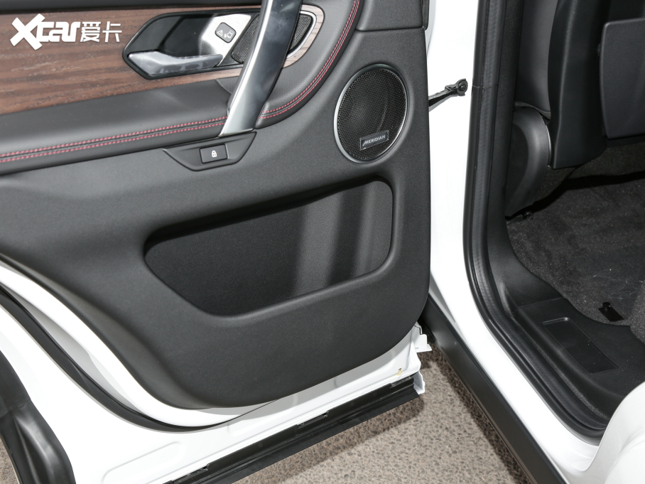 2022lF\Ӱ Ŀ 249PS R-Dynamic SE ܿƼ 5