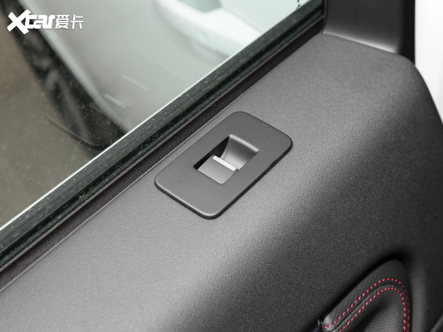 2022l(f)F(xin)\(yn)(dng) Ŀ 249PS R-Dynamic SE ܿƼ 5