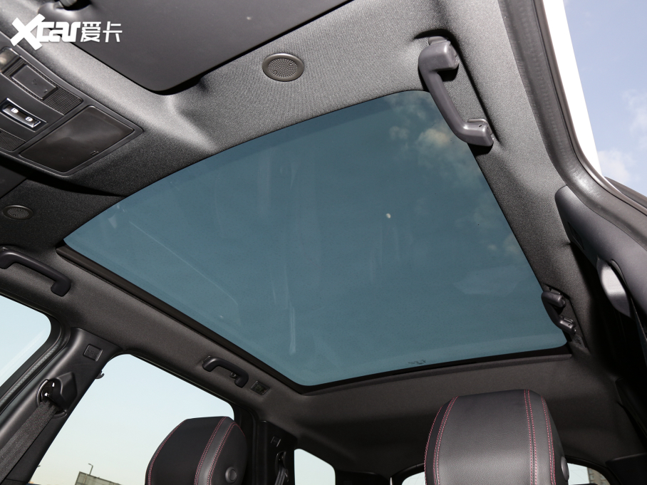 2022l(f)F(xin)\Ӱ Ŀ 249PS R-Dynamic SE ܿƼ 5