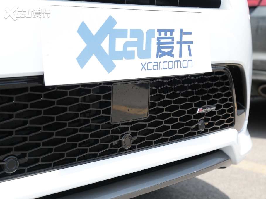 2022lF\Ӱ Ŀ 249PS R-Dynamic S ܰ 5