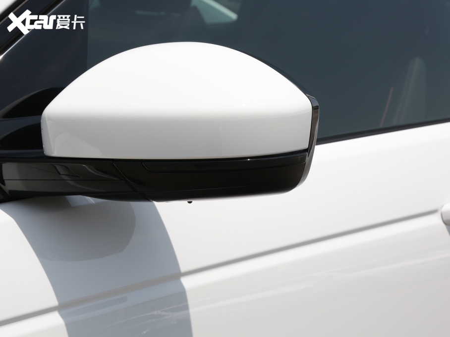 2022lF\Ӱ Ŀ 249PS R-Dynamic S ܰ 5